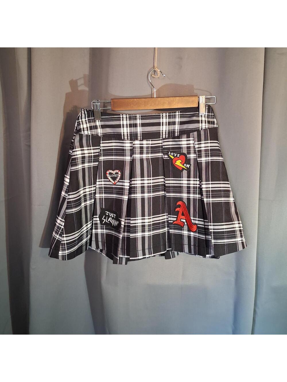 Black and White Plaid Pleated Mini Skirt with Patches